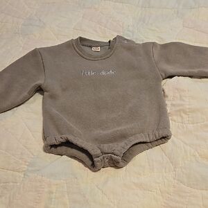 Gray Baby Romper with 'Little Dude' Embroidery NWOT worn Once 6 To 9 Months